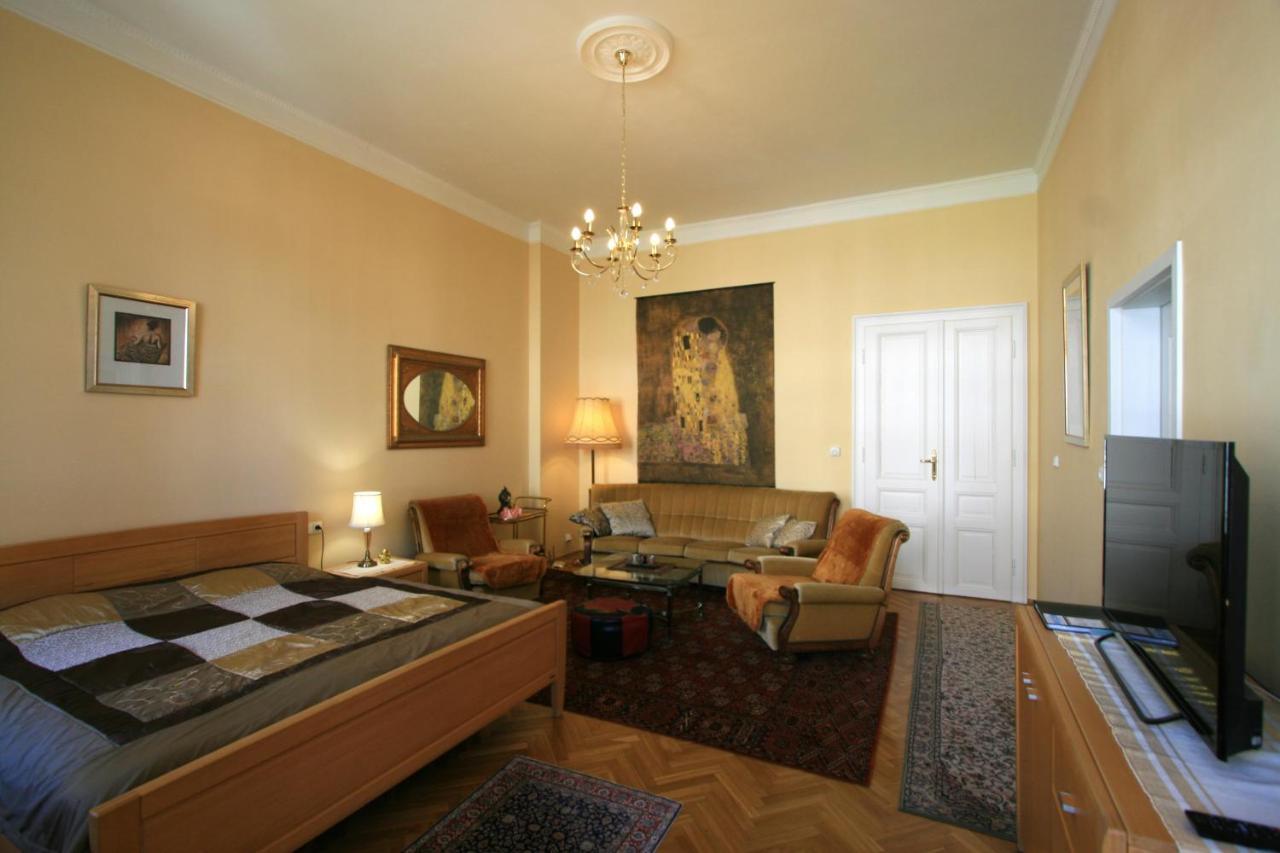 Apartment No. 20 Jaltska 3 Karlovy Vary Dış mekan fotoğraf